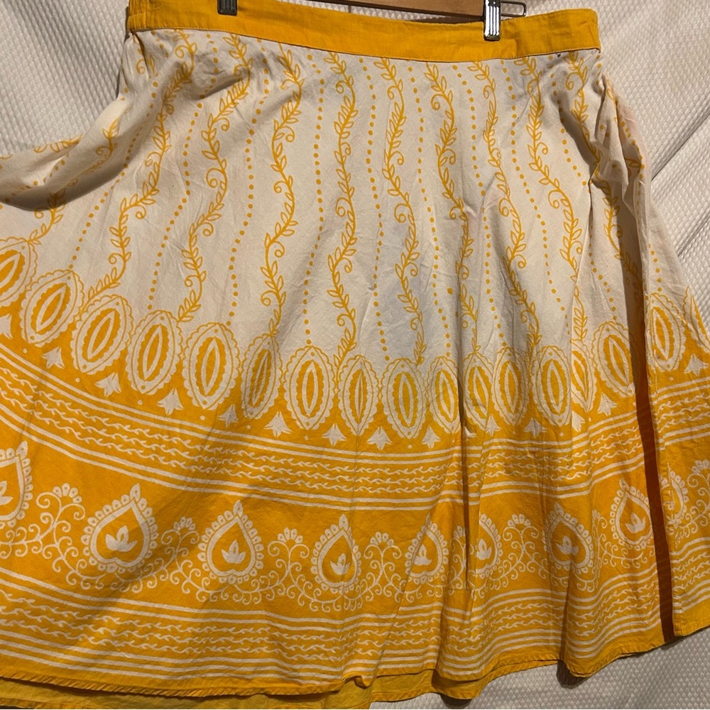 Studio West Yellow and White Skater Skirt